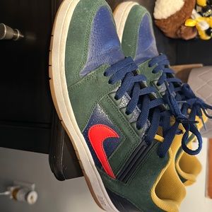 Nike SB Air Force II Skate Shoes midnight green/habanero red-blue 9.5 (no box)